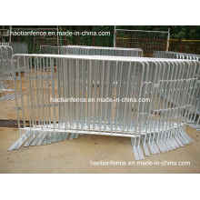 6ft X 4ft Hot Dipped Galvanisierte Crowd Control Barrieren mit festen Füßen